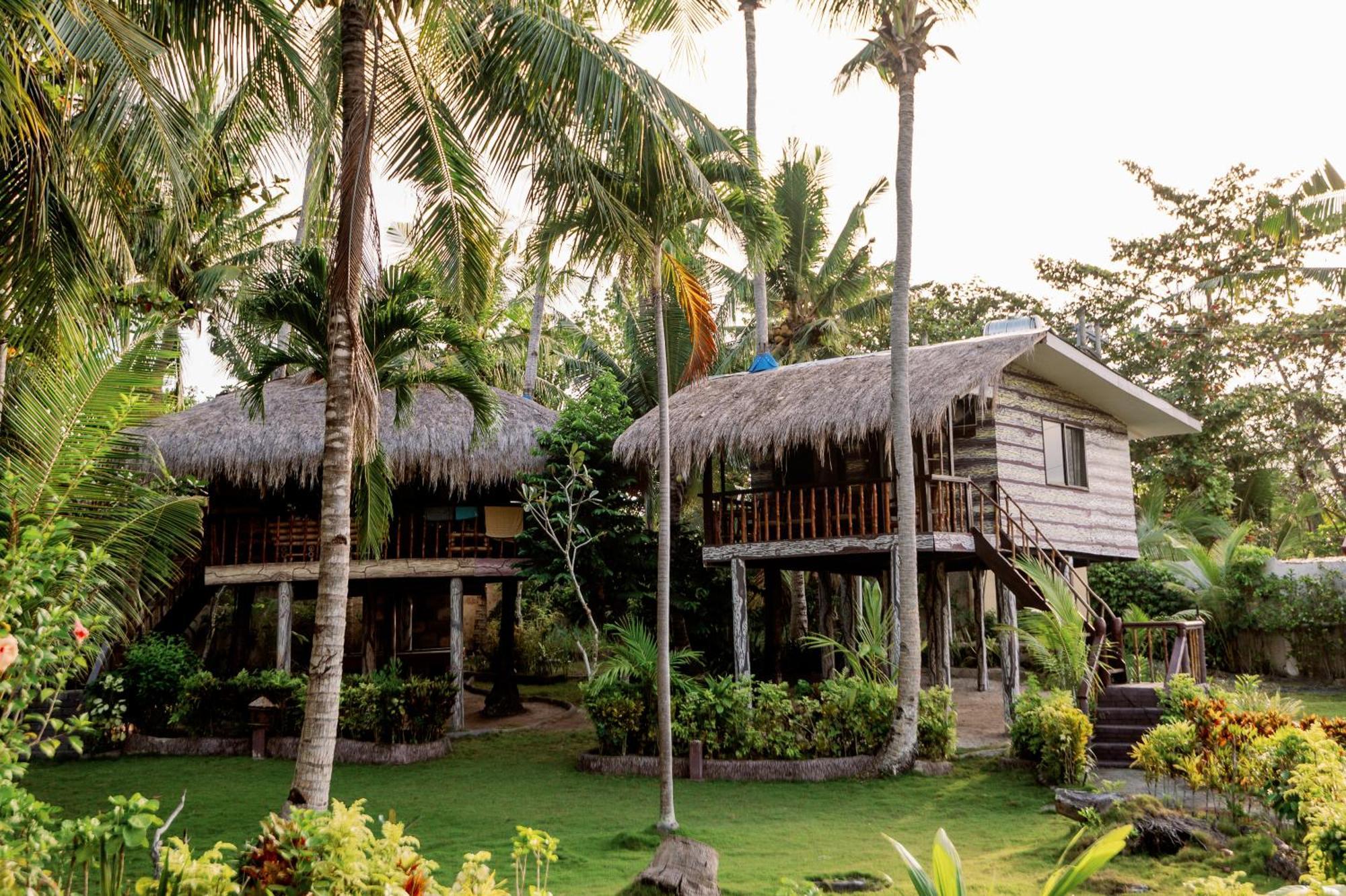 Polaris Beach And Dive Resort Inc Loon Ngoại thất bức ảnh