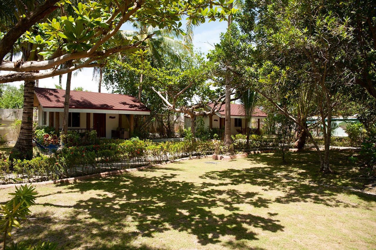Polaris Beach And Dive Resort Inc Loon Ngoại thất bức ảnh