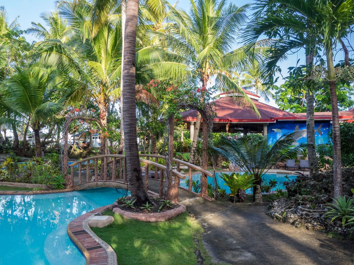Polaris Beach And Dive Resort Inc Loon Ngoại thất bức ảnh