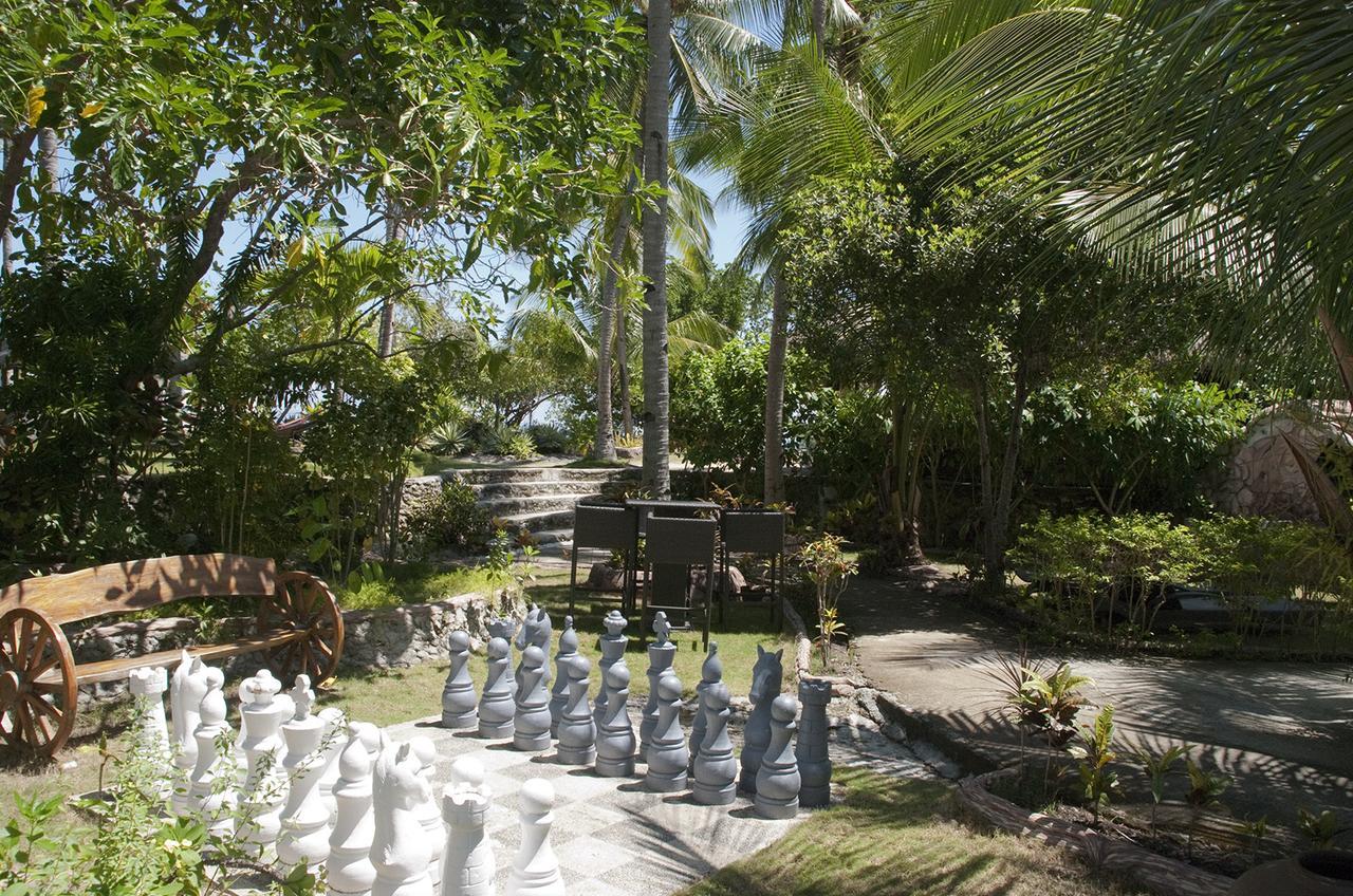 Polaris Beach And Dive Resort Inc Loon Ngoại thất bức ảnh